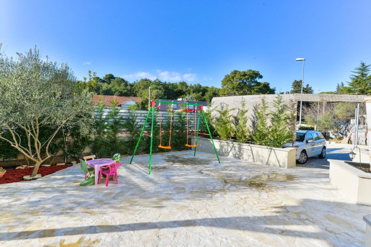 Villa Niko With Private Swimming Pool Zadar Buitenkant foto